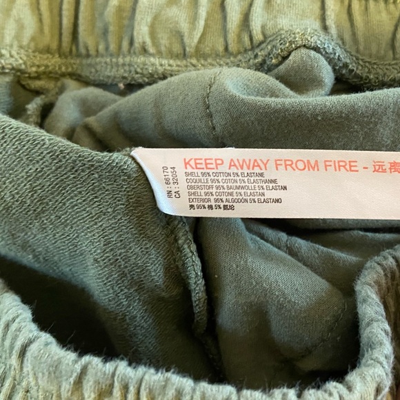 Anthropologie Daily Practice Women’s Track Pants Sweatpants M slit leg - Picture 6 of 6